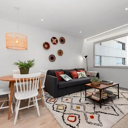 2 Bedrooms 1 Bathroom Furnished - Justicia - Executive Style - Mintystay Madrid Exterior photo