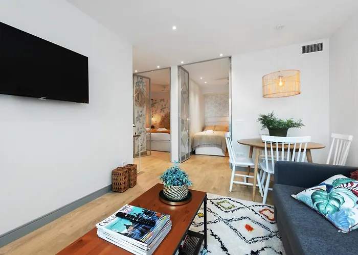 2 Bedrooms 1 Bathroom Furnished - Justicia - Executive Style - Mintystay