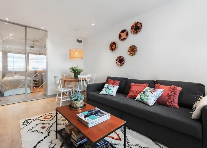 2 Bedrooms 1 Bathroom Furnished - Justicia - Executive Style - Mintystay